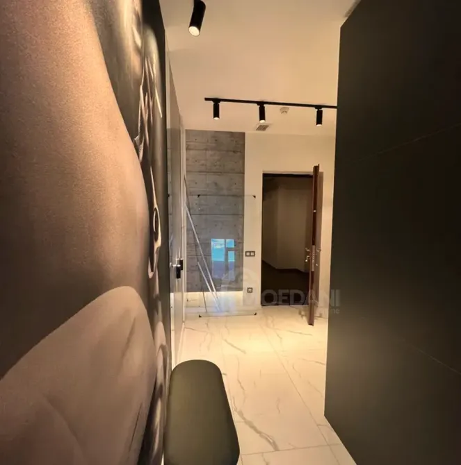 ქირავდება 3 ოთახიანი ბინა 91მ² 13/27 სართ თბილისი - photo 8