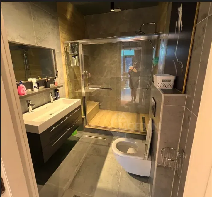 ქირავდება 3 ოთახიანი ბინა 91მ² 13/27 სართ თბილისი - photo 2