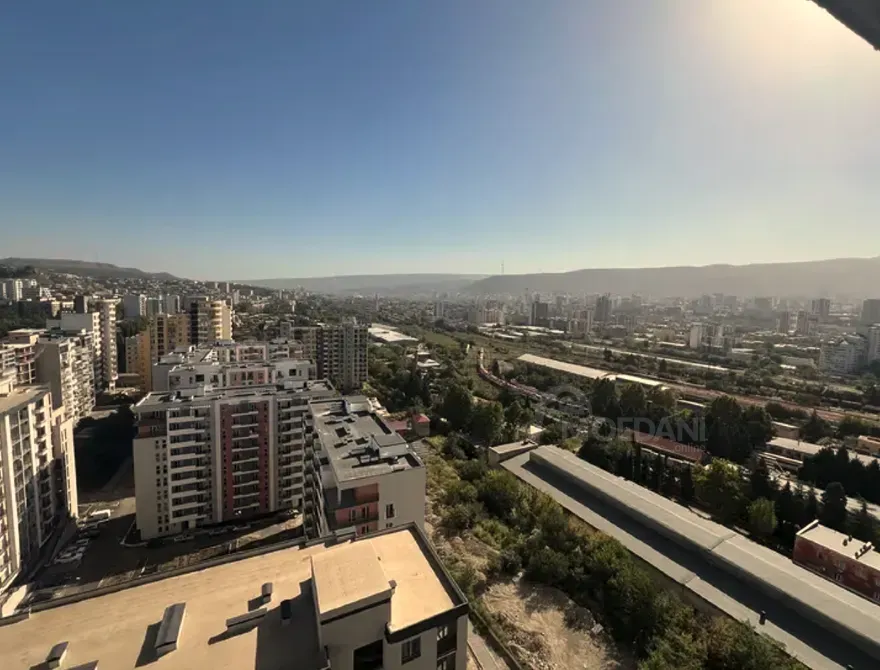 იყიდება 3 ოთახიანი ბინას 85მ² 19/22 სართ თბილისი - photo 2