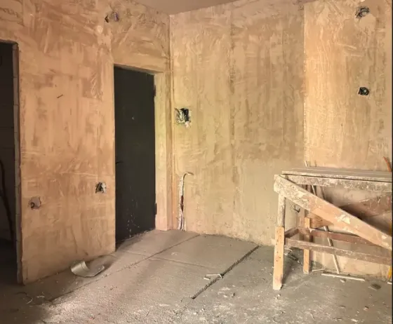 იყიდება 2 ოთახიანი ბინას 40მ² 1/10 სართ თბილისი