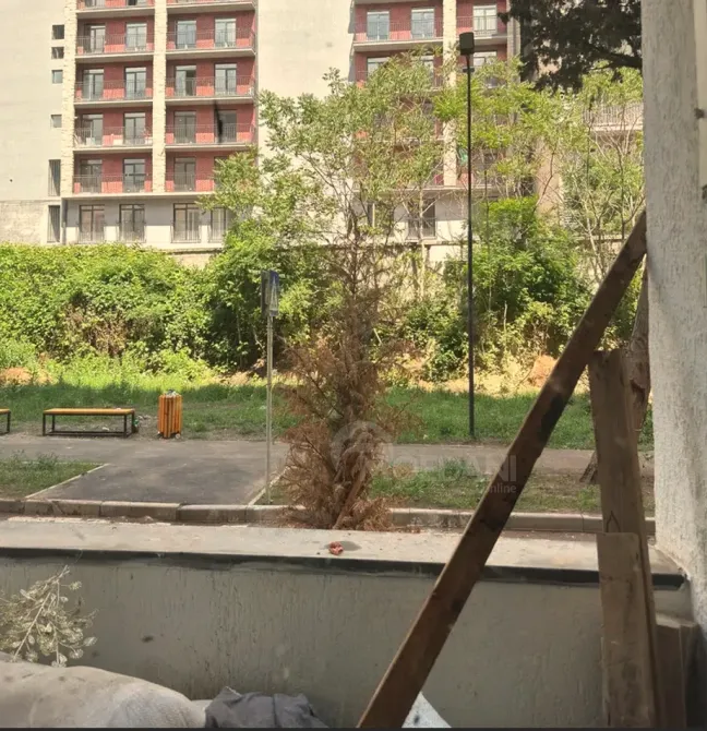 იყიდება 2 ოთახიანი ბინას 40მ² 1/10 სართ თბილისი - photo 3