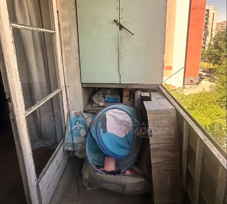 იყიდება 3 ოთახიანი ბინას 65მ² 6/8 სართ თბილისი - photo 3