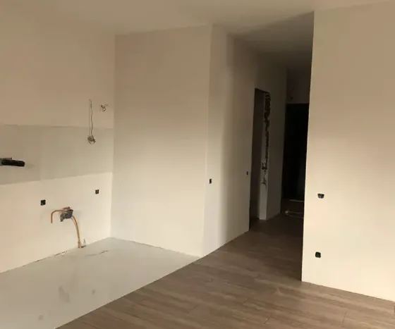 იყიდება 3 ოთახიანი ბინას 87.5მ² 2/10 სართ თბილისი