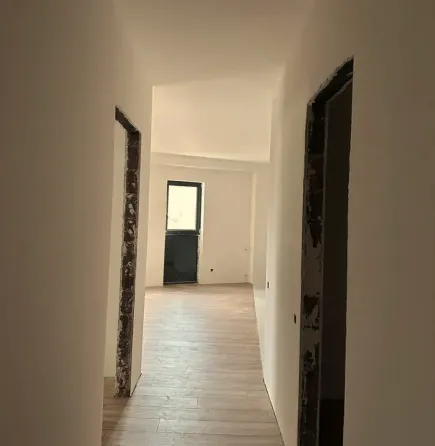 იყიდება 3 ოთახიანი ბინას 87.5მ² 2/10 სართ თბილისი