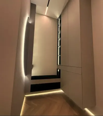 იყიდება 3 ოთახიანი ბინას 92მ² 14/17 სართ თბილისი