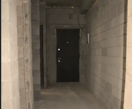 იყიდება 3 ოთახიანი ბინას 80მ² 1/7 სართ თბილისი