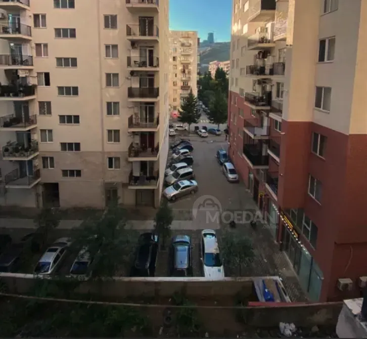 იყიდება 2 ოთახიანი ბინას 44მ² 5/12 სართ თბილისი - photo 2