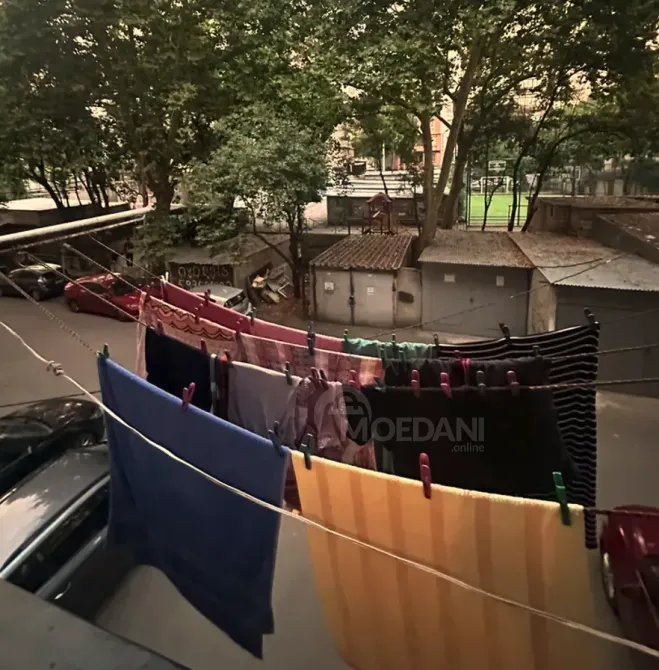 იყიდება 4 ოთახიანი ბინას 80მ² 2/5 სართ თბილისი - photo 2