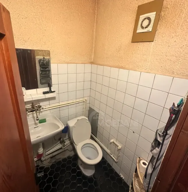 Apartments For Sale five-room 139м² 7/9 floor Tbilisi - photo 5