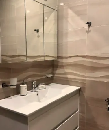 იყიდება 2 ოთახიანი ბინას 63მ² 11/18 სართ თბილისი