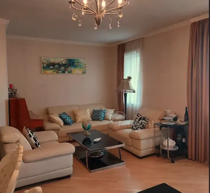 იყიდება 5 ოთახიანი ბინას 135მ² 2/4 სართ თბილისი - photo 10