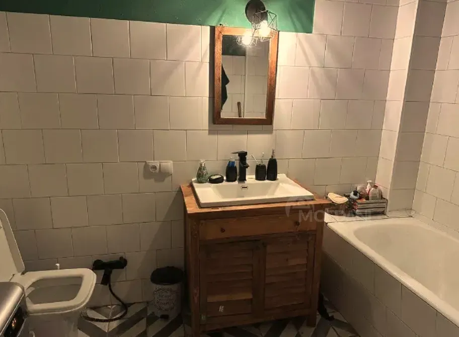 Apartments For Sale three-room 78м² 3/5 floor Tbilisi - photo 9