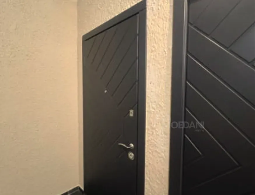 იყიდება 3 ოთახიანი ბინას 82მ² 3/3 სართ თბილისი - photo 2