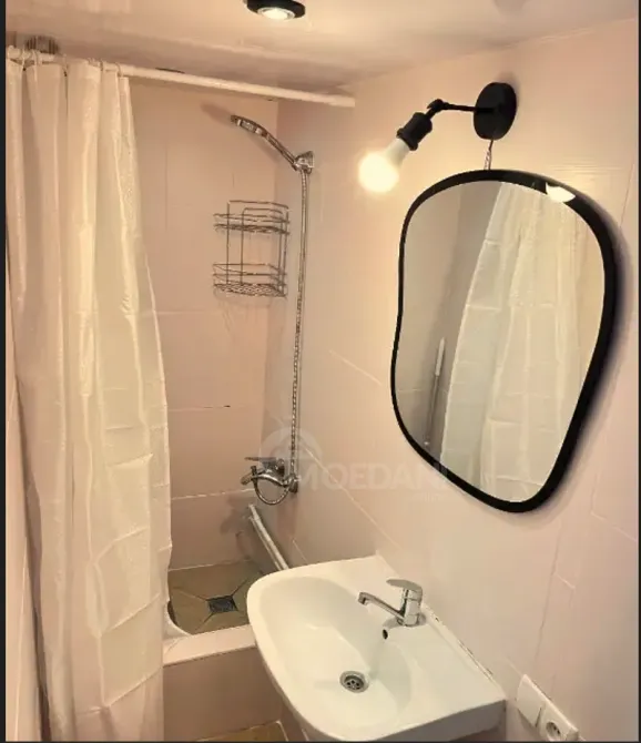 იყიდება 2 ოთახიანი ბინას 50მ² 1/2 სართ თბილისი - photo 6