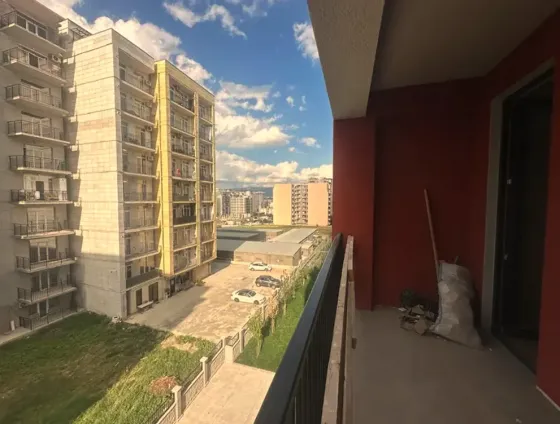 იყიდება 2 ოთახიანი ბინას 50მ² 5/7 სართ თბილისი