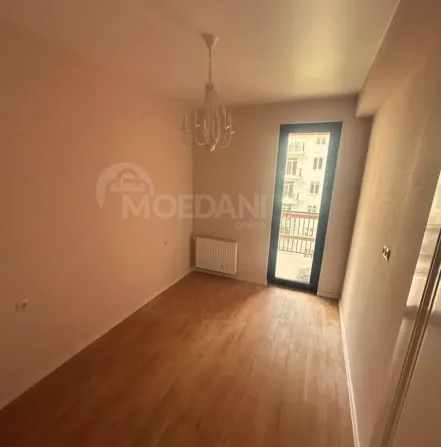 Იყიდება 2 ოთახიანი ბინას $68 000 თბილისში 50მ² 5/7 სართ თბილისი - photo 3