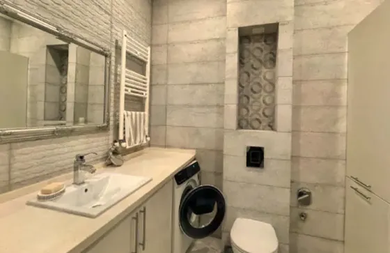 იყიდება 3 ოთახიანი ბინას 76მ² 9/9 სართ თბილისი