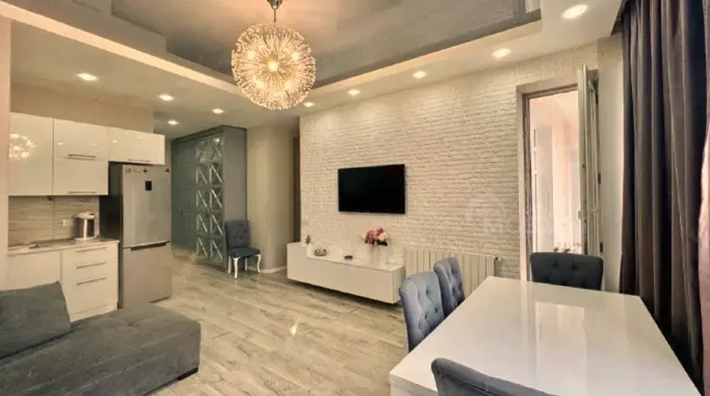 იყიდება 3 ოთახიანი ბინას 76მ² 9/9 სართ თბილისი - photo 1