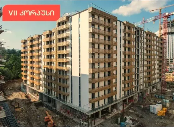 იყიდება 3 ოთახიანი ბინას 71.4მ² 1/10 სართ თბილისი