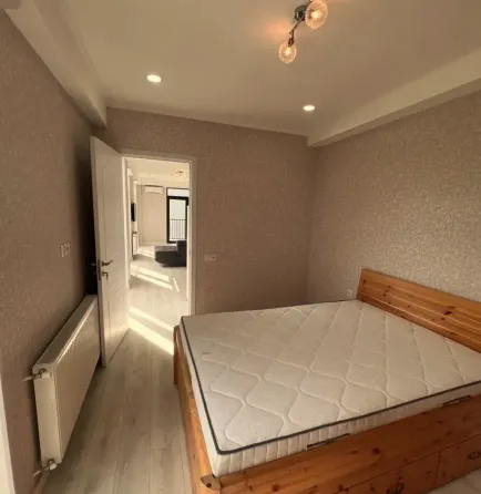 იყიდება 2 ოთახიანი ბინას 52მ² 3/4 სართ თბილისი