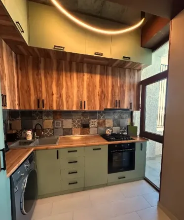 იყიდება 3 ოთახიანი ბინას 71მ² 10/14 სართ თბილისი