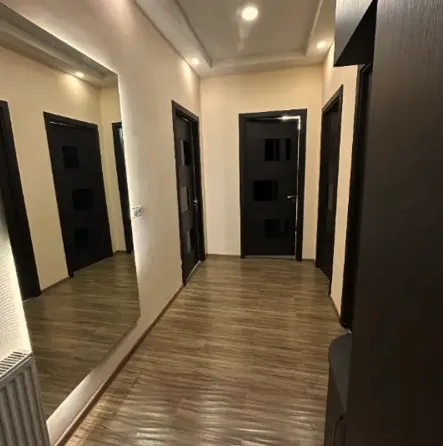 იყიდება 4 ოთახიანი ბინას 89მ² 12/12 სართ თბილისი