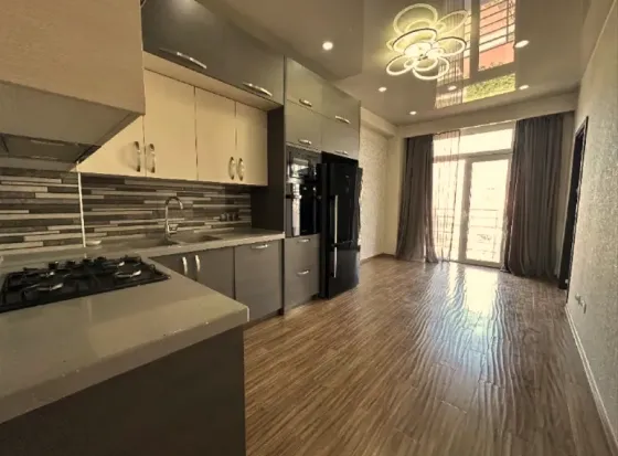 იყიდება 4 ოთახიანი ბინას 89მ² 12/12 სართ თბილისი