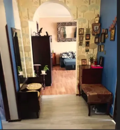 იყიდება 4 ოთახიანი ბინას 90მ² 7/9 სართ თბილისი