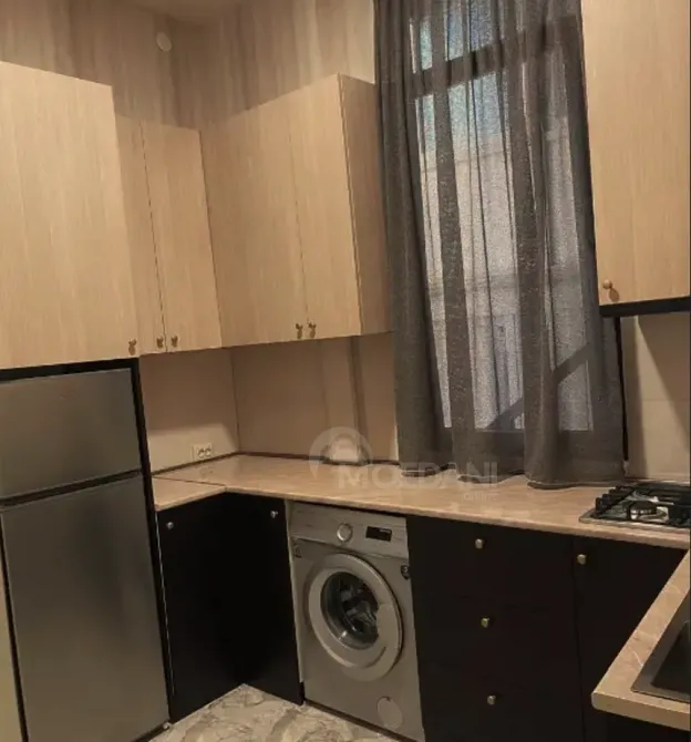 Продам 4-комн. квартиру 90м² 1/2 эт. Тбилиси - изображение 5