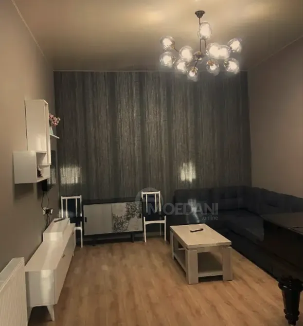 Продам 4-комн. квартиру 90м² 1/2 эт. Тбилиси - изображение 8