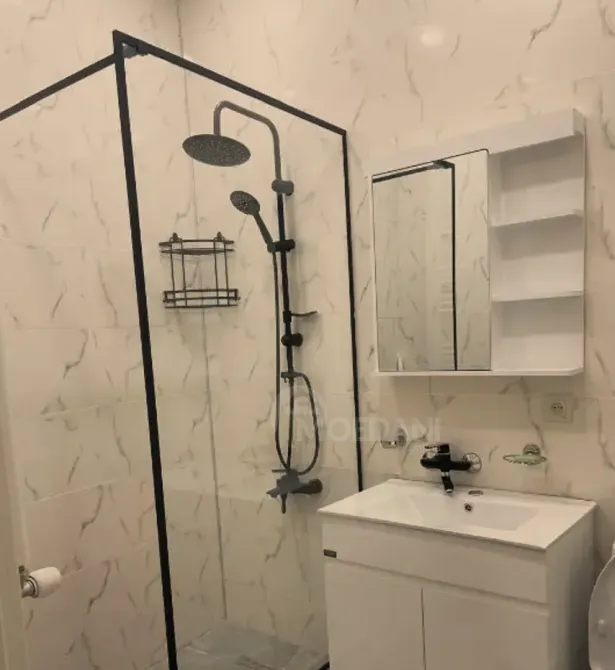 Продам 4-комн. квартиру 90м² 1/2 эт. Тбилиси - изображение 6