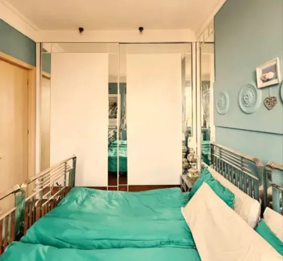 იყიდება 4 ოთახიანი ბინას 80მ² 5/6 სართ თბილისი