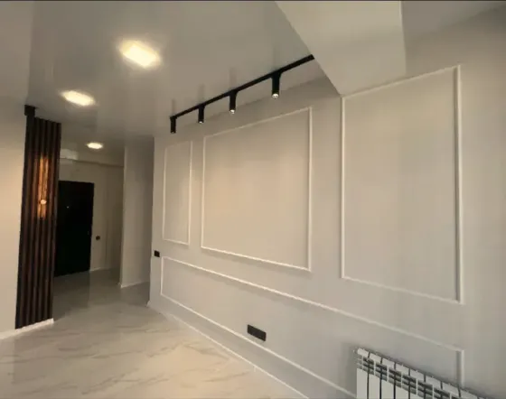 იყიდება 4 ოთახიანი ბინას 97მ² 9/10 სართ თბილისი