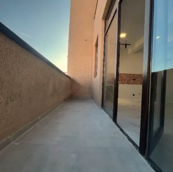 იყიდება 4 ოთახიანი ბინას 97მ² 9/10 სართ თბილისი