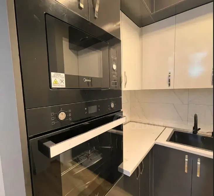 იყიდება 3 ოთახიანი ბინას 97მ² 3/8 სართ თბილისი - photo 12