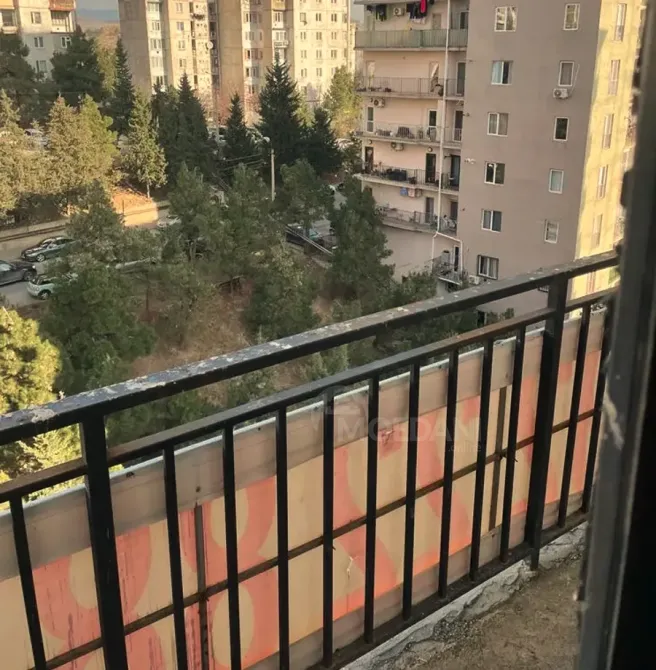 იყიდება 3 ოთახიანი ბინას 75მ² 9/11 სართ თბილისი - photo 2