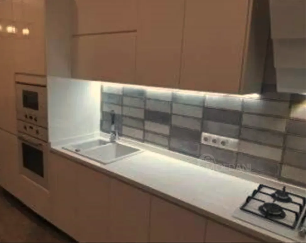 იყიდება 3 ოთახიანი ბინას 100მ² 9/10 სართ თბილისი - photo 2