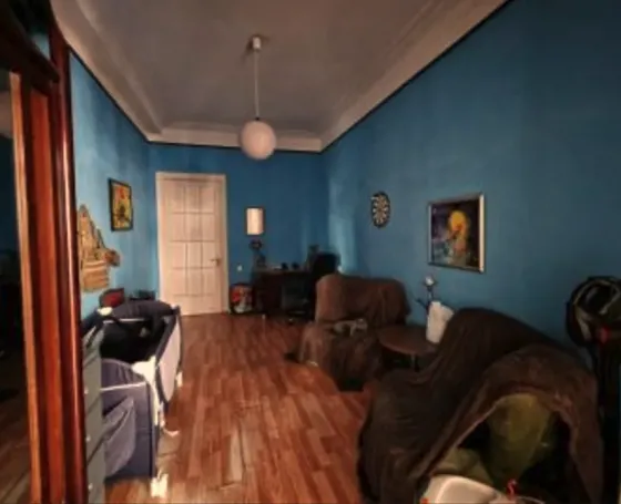 იყიდება 5 ოთახიანი ბინას 140მ² 2/4 სართ თბილისი