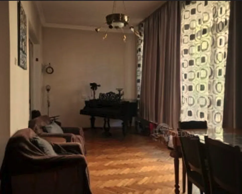 იყიდება 5 ოთახიანი ბინას 140მ² 2/4 სართ თბილისი - photo 5