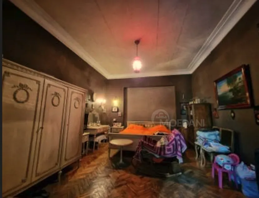 იყიდება 5 ოთახიანი ბინას 140მ² 2/4 სართ თბილისი - photo 8