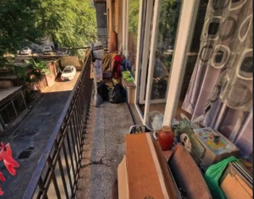 იყიდება 5 ოთახიანი ბინას 140მ² 2/4 სართ თბილისი - photo 3