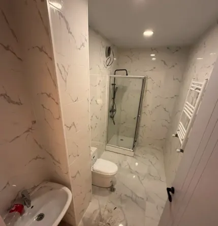 იყიდება 3 ოთახიანი ბინას 65მ² 6/12 სართ თბილისი