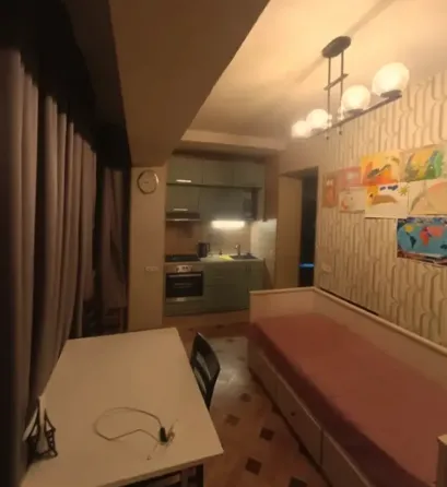 იყიდება 4 ოთახიანი ბინას 120მ² 2/8 სართ თბილისი