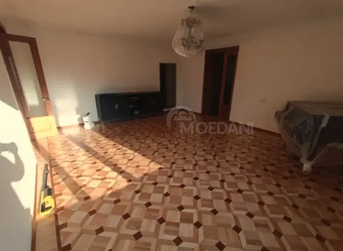 Იყიდება 4 ოთახიანი ბინას $131 000 თბილისში 120მ² 2/8 სართ თბილისი - photo 10