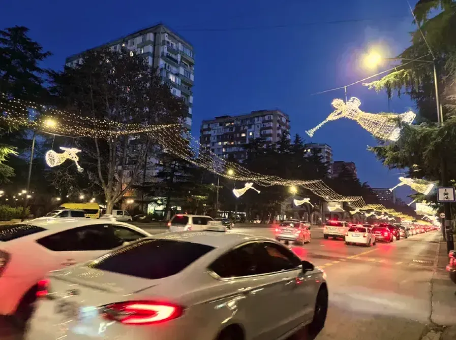 იყიდება 2 ოთახიანი ბინას 55მ² 6/6 სართ თბილისი - photo 10