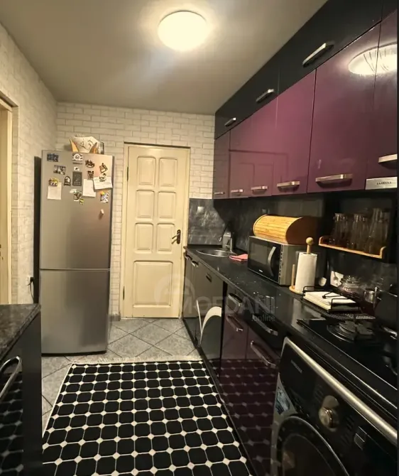 Продам 2-комн. квартиру 40м² 2/5 эт. Тбилиси - изображение 9