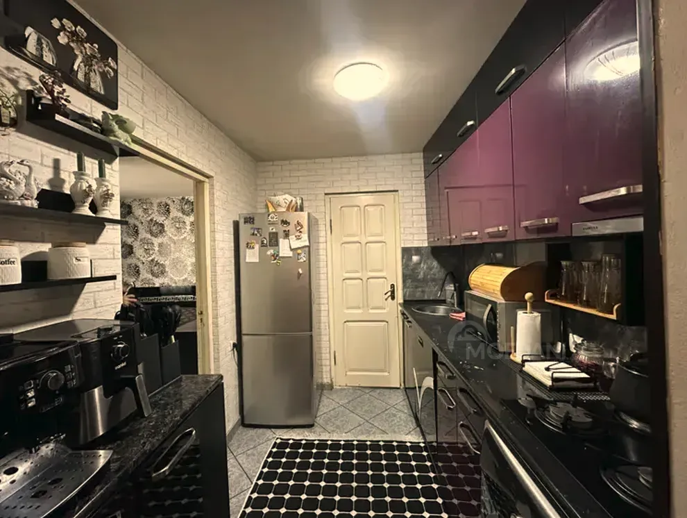 Продам 2-комн. квартиру 40м² 2/5 эт. Тбилиси - изображение 10