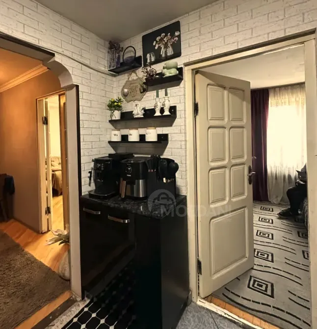 Продам 2-комн. квартиру 40м² 2/5 эт. Тбилиси - изображение 6