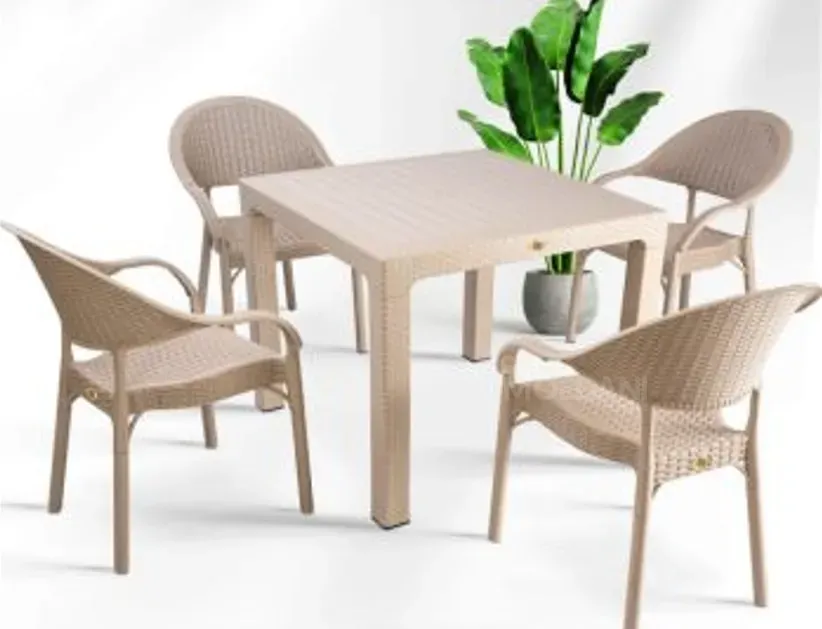 Table, 4 chairs, free delivery Tbilisi - photo 1