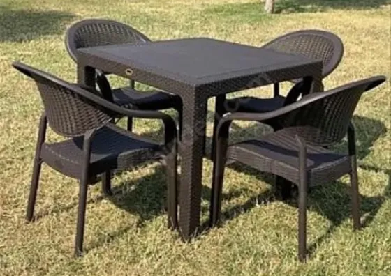 4 стула с бесплатной доставкой Тбилиси